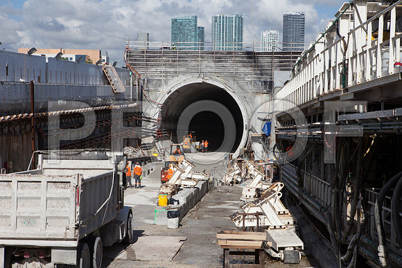 20121010-Miami_Tunnel_Doge_to_Miami_DG_Miami_FL_-0953