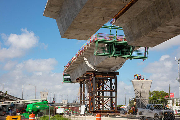 20201026_Connecting_Miami__75A6187