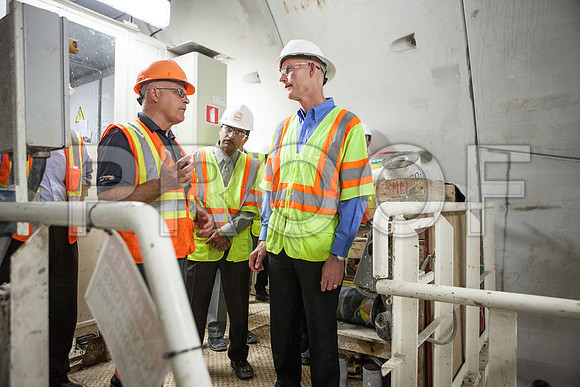 20120614-DG_Govenor_Rick_Scott_Visite_MT_Miami_FL_IMG-6640