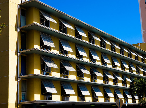 2901_DG_Miami_Beach_Pennsylvania_Ave_FL20090423-5L8Y6414