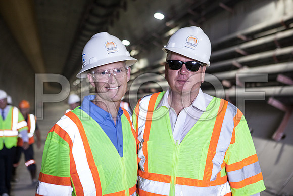 20120614-DG_Govenor_Rick_Scott_Visite_MT_Miami_FL_IMG-6928