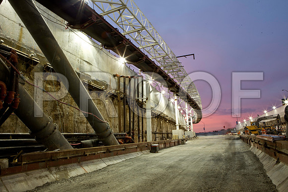 7031_DG_Mimai_Tunnel_01112012_Miami_FL_IMG_2970