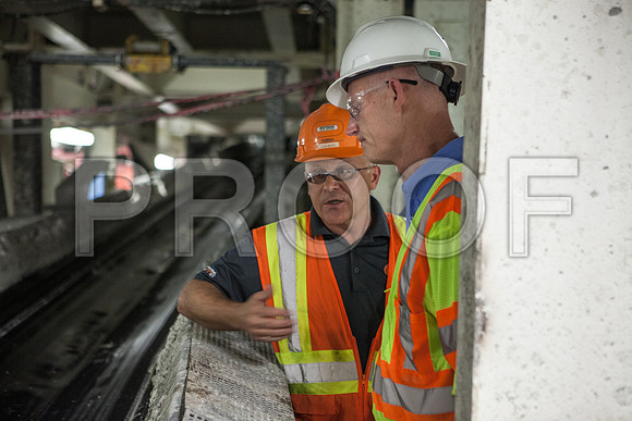 20120614-DG_Govenor_Rick_Scott_Visite_MT_Miami_FL_IMG-6543