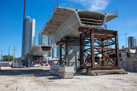 20210204_Connecting_Miami_75A0274