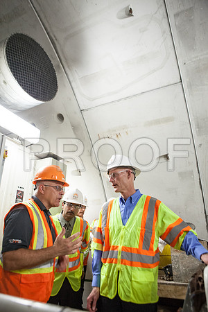 20120614-DG_Govenor_Rick_Scott_Visite_MT_Miami_FL_IMG-6657
