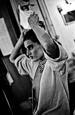 2516_FM_BW_35MM_CW_FOLES_1988_009
