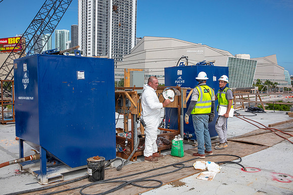 20201026_Connecting_Miami__75A6293