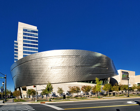 Nascar_Museum_ZV4N2575-2
