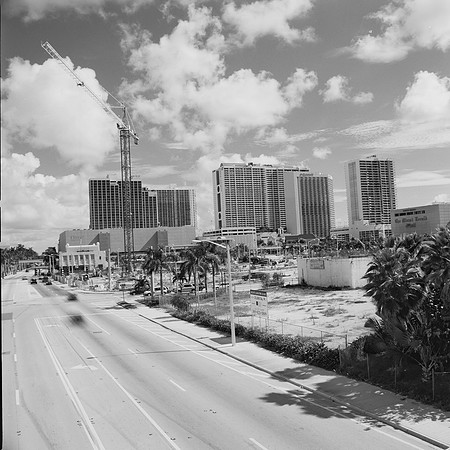 61395_FM_BW_PERFORMING_ARTS_CENTER_FL_01_53
