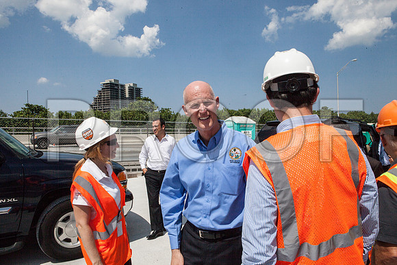 20120614-DG_Govenor_Rick_Scott_Visite_MT_Miami_FL_IMG-6390