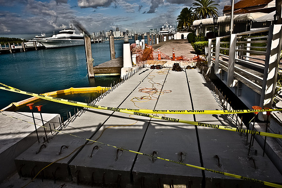 20120611_0040_DG_sk_Island_Beach_Club_Contration_FL_USA_2009_DG_5L8Y1702