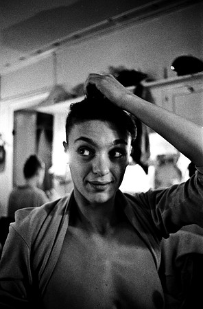 2512_FM_BW_35MM_CW_DEC_1991_7