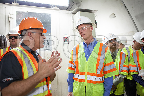 20120614-DG_Govenor_Rick_Scott_Visite_MT_Miami_FL_IMG-6586