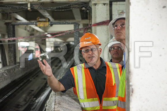 20120614-DG_Govenor_Rick_Scott_Visite_MT_Miami_FL_IMG-6547