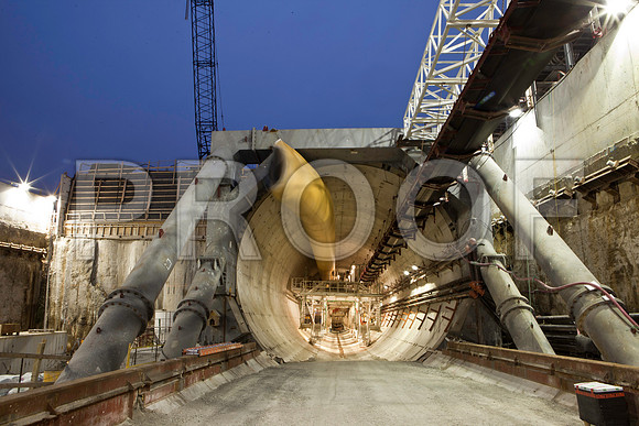 7031_DG_Mimai_Tunnel_01112012_Miami_FL_IMG_2978