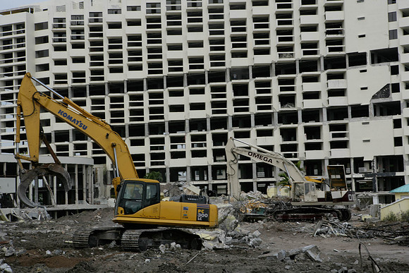 St_Regis_Demolition_20071025_Bal_Harbor_FL-0068-2