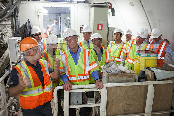 20120614-DG_Govenor_Rick_Scott_Visite_MT_Miami_FL_IMG-6746