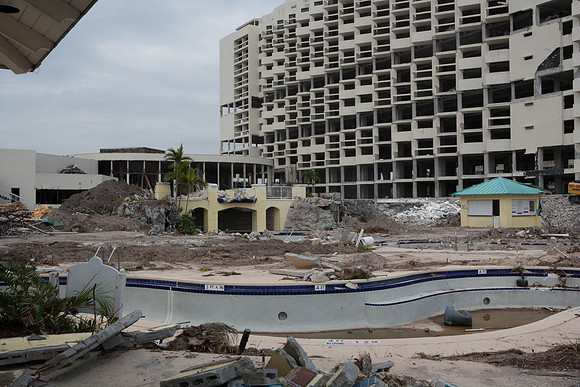 St_Regis_Demolition_20071025_Bal_Harbor_FL-0154