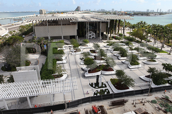20150105_Pamm_West_View_IMG_2802