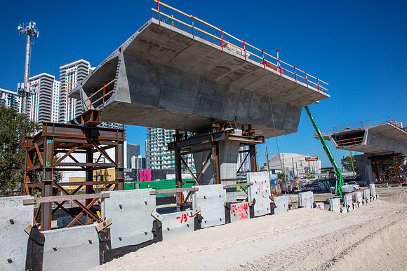 20210204_Connecting_Miami_75A0284