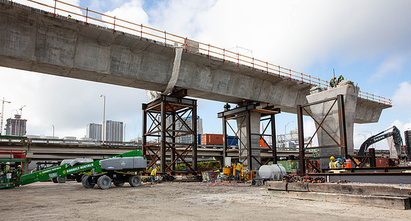 20201029_Connecting_Miami__75A6613