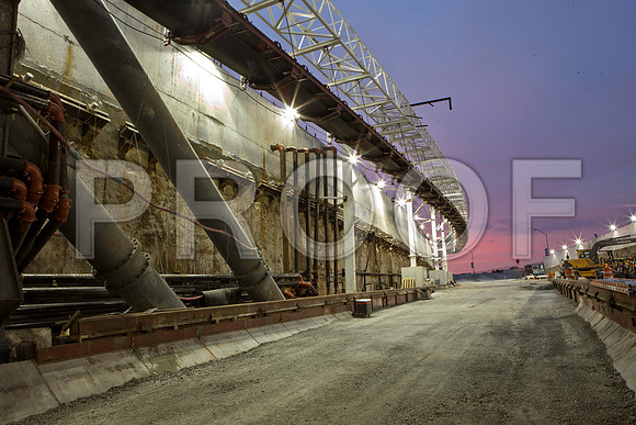 7031_DG_Mimai_Tunnel_01112012_Miami_FL_IMG_2971