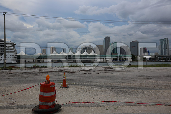 20140802_Miami_Tunnel_9C7C8807