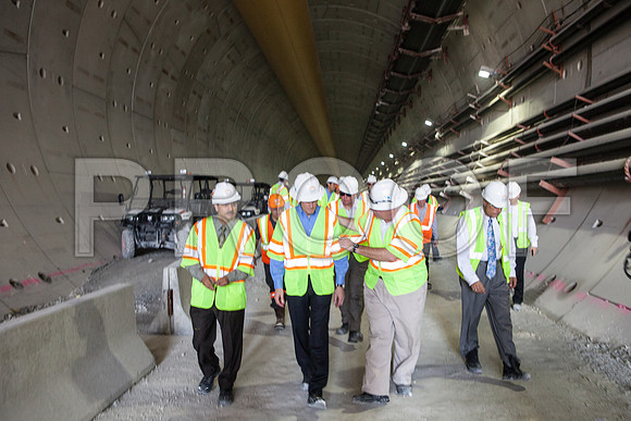 20120614-DG_Govenor_Rick_Scott_Visite_MT_Miami_FL_IMG-6976