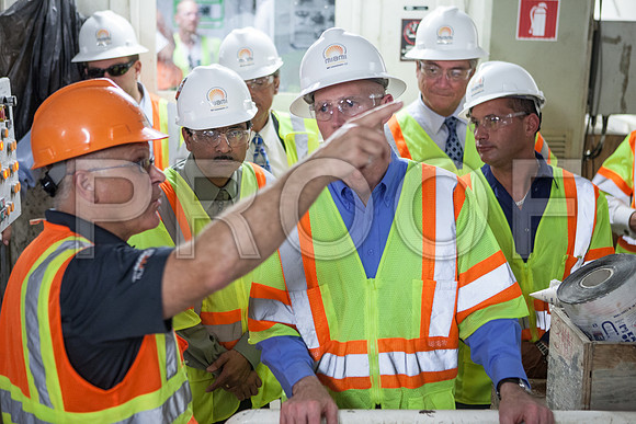 20120614-DG_Govenor_Rick_Scott_Visite_MT_Miami_FL_IMG-6758