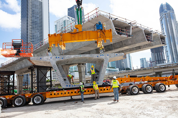 20201026_Connecting_Miami__75A6230
