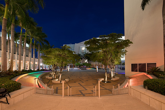 20170614_Arsht_Center_Fountain_73A9073
