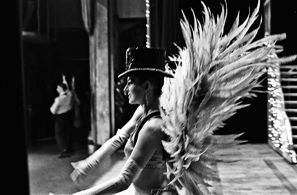 2513_FM_BW_35MM_CW_FOLIS_BEGERE_1992_014