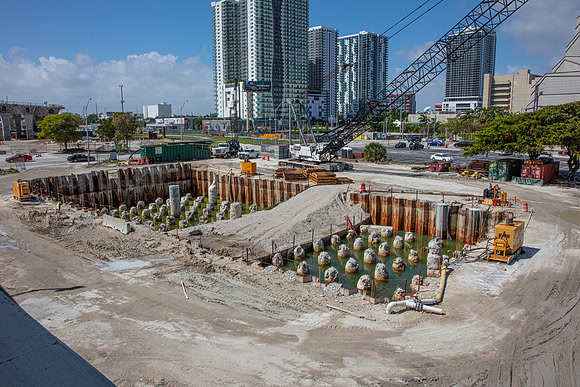 20210301_Connecting_Miami_75A1689