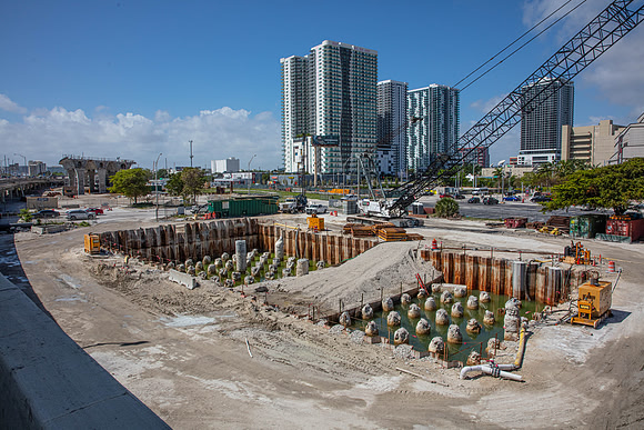 20210301_Connecting_Miami_75A1694