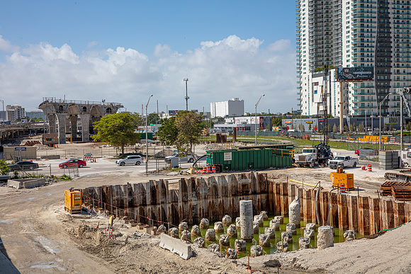 20210301_Connecting_Miami_75A1696