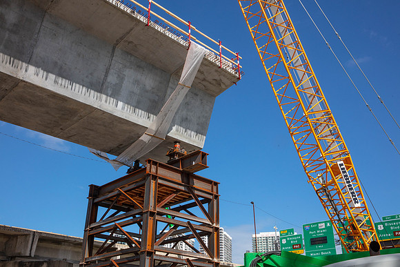 20201026_Connecting_Miami__75A6363