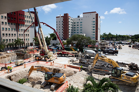 20160810_300_Biscayne_Vice_Moriarty_S5A1241