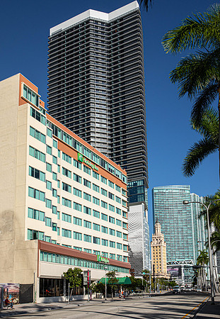 20221027_400_Biscayne_Jmaf__73A0454