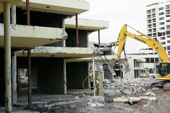 St_Regis_Demolition_20071025_Bal_Harbor_FL-0073-2