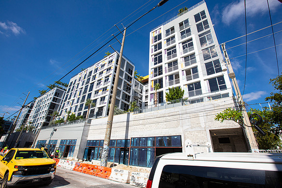 20231127_AMILI_Wynwood_Moriarty_MG_8859