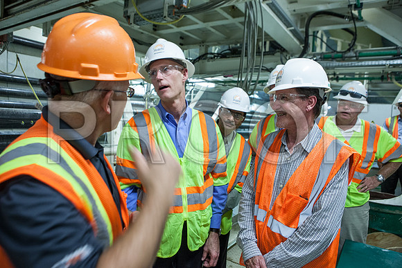 20120614-DG_Govenor_Rick_Scott_Visite_MT_Miami_FL_IMG-6497