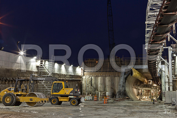 7031_DG_Mimai_Tunnel_01112012_Miami_FL_IMG_3013