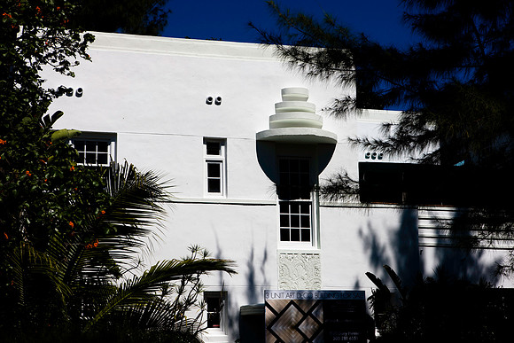 2901_DG_Miami_Beach_Pennsylvania_Ave_FL20090423-5L8Y6370