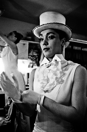 2521_FM_BW_35MM_CW_FOLES_NEWTON_ITALIE_JAN_1992_11