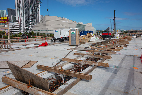 20201026_Connecting_Miami__75A6319