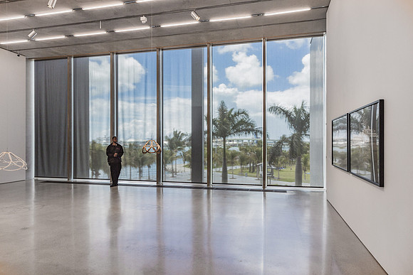 20150530_Pamm_Exhibition_Linda_9C7C7866