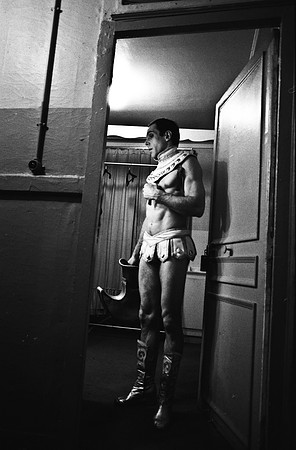 2517_FM_BW_35MM_CW_FOLES_1992_021