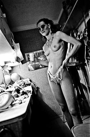 2514_FM_BW_35MM_CW_FOLES_1989_005