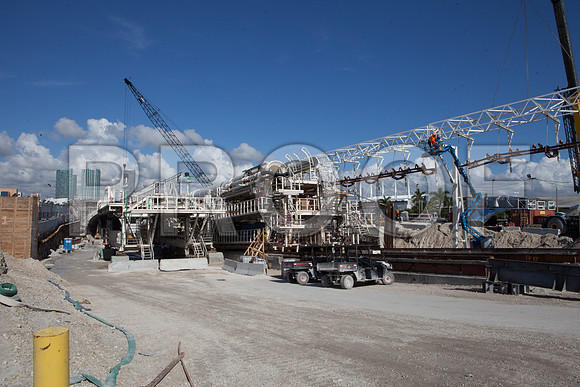 20121010-Miami_Tunnel_Doge_to_Miami_DG_Miami_FL_-0939