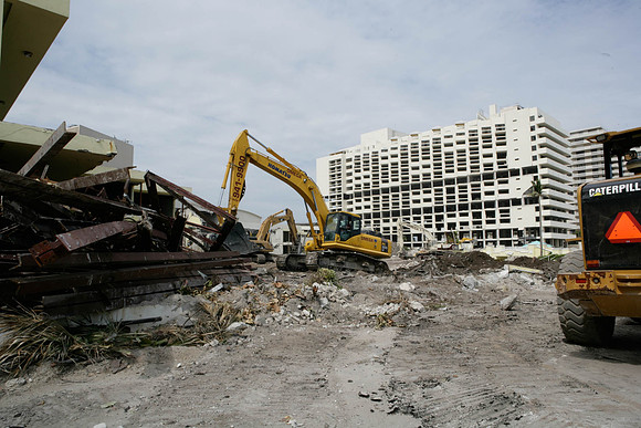St_Regis_Demolition_20071025_Bal_Harbor_FL-0088-2